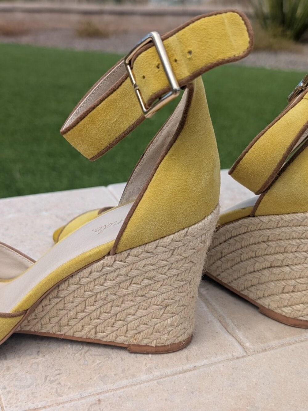 L'Autre Chose "Liendo" Yellow Suede Espadrille Wedge Sandals Sz 9